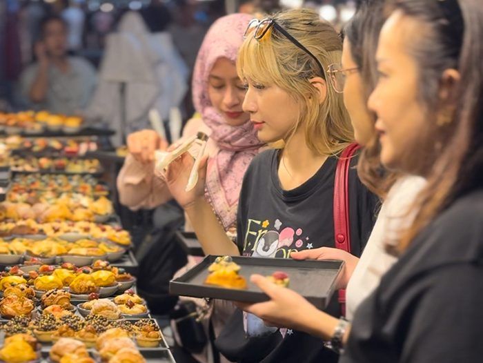 Mercado nocturno phuket