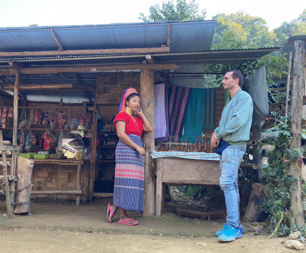 mujeres jirafa tailandia