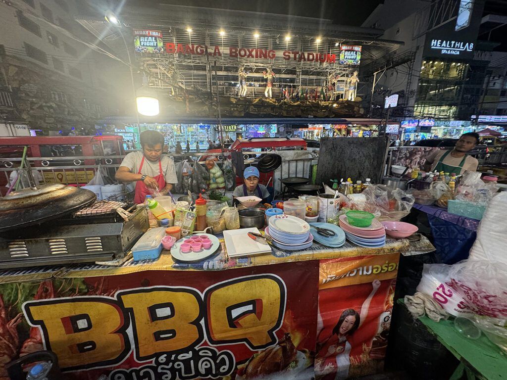 Mercado nocturno phuket