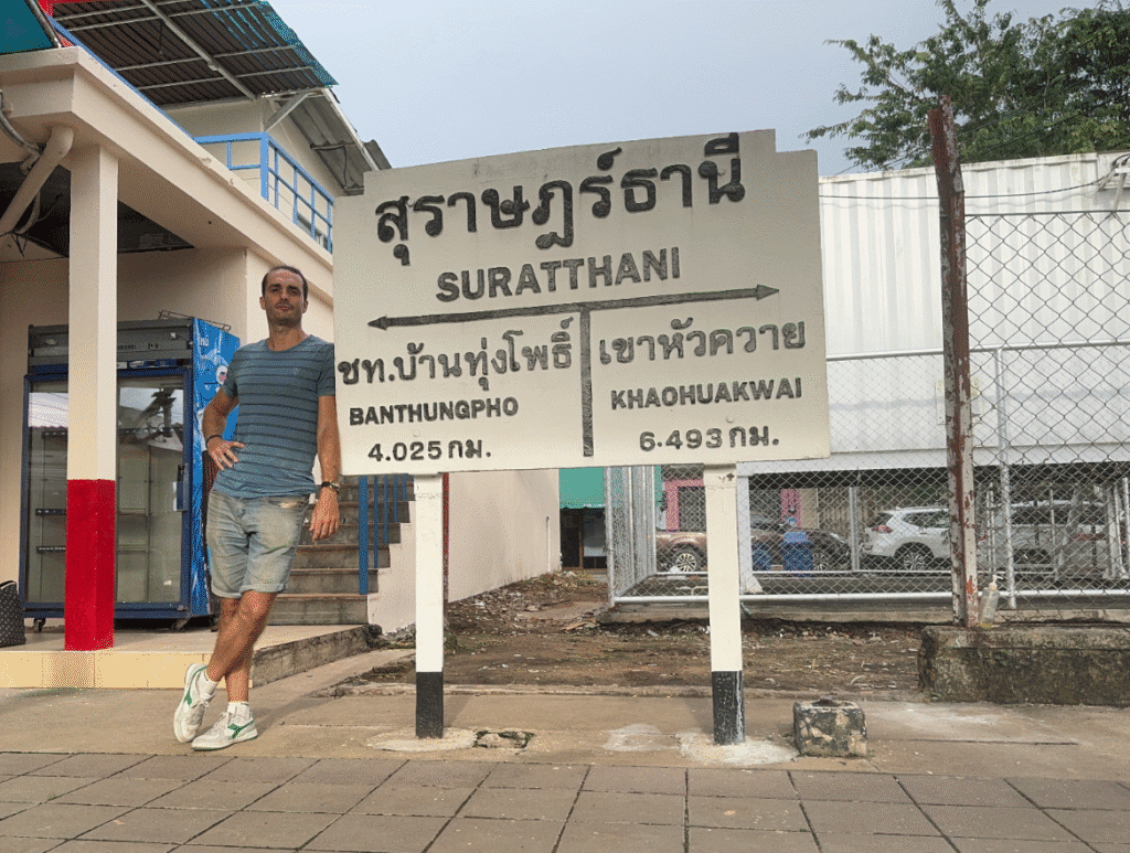 que hacer en surat thani tailandia