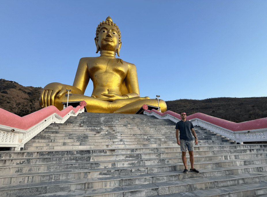 buda de lopburi tailandia