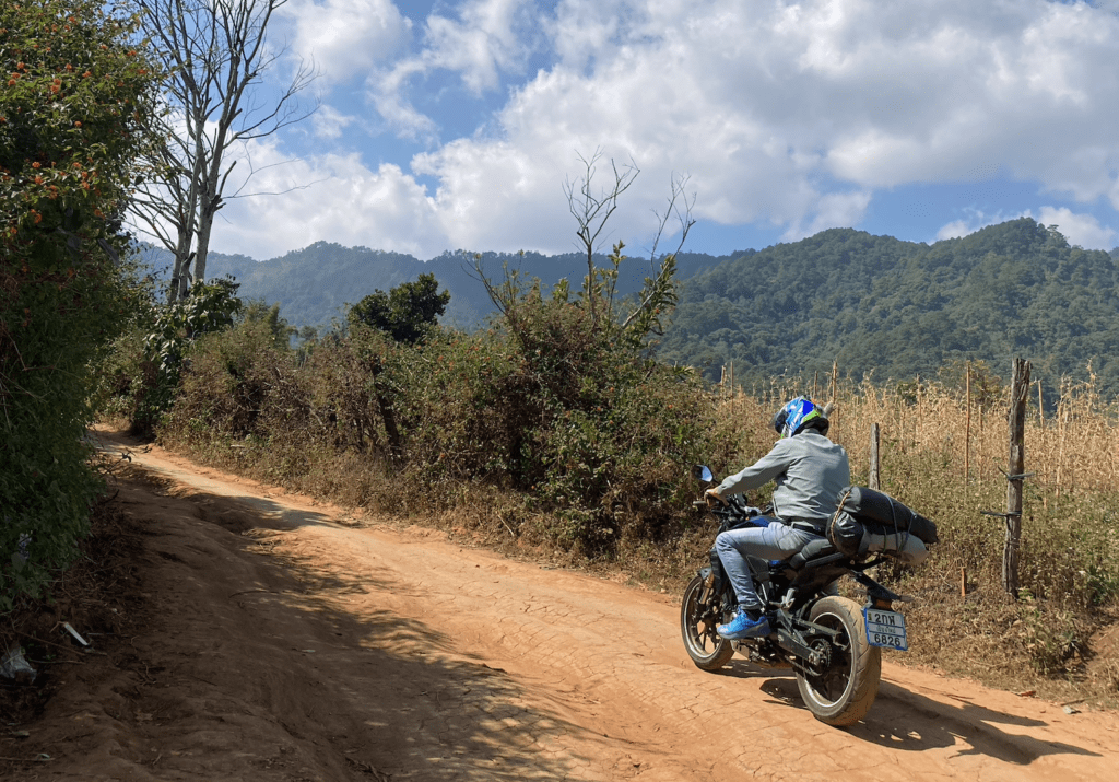 norte de tailanda en moto