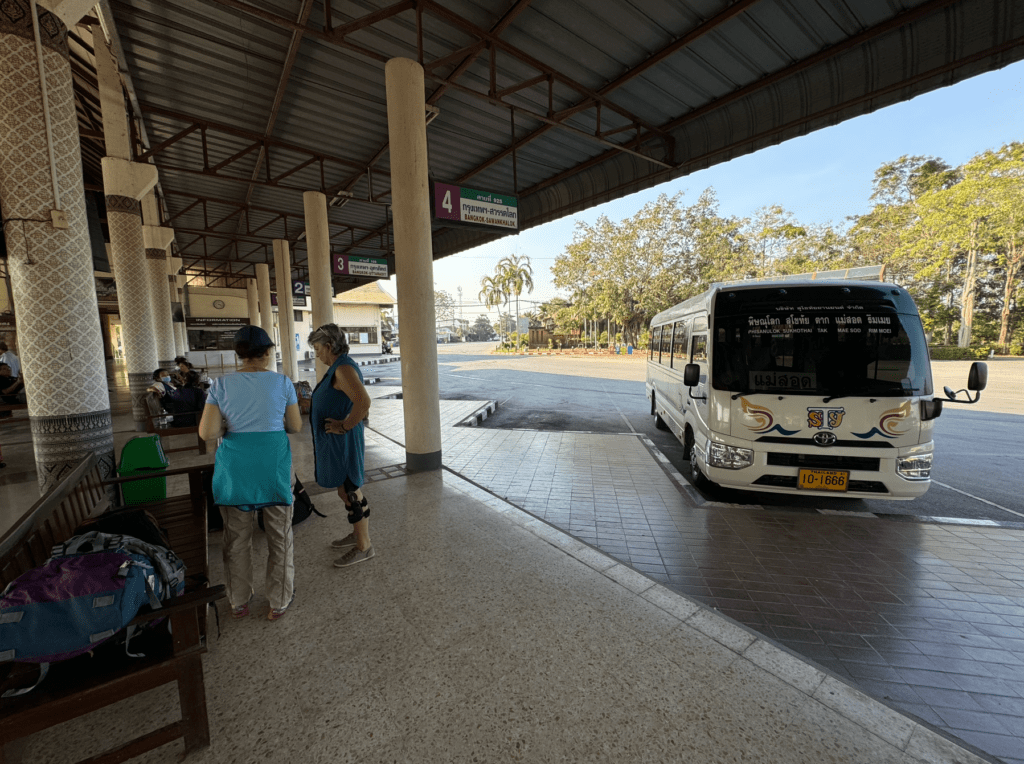 como llegar a sukhothai
