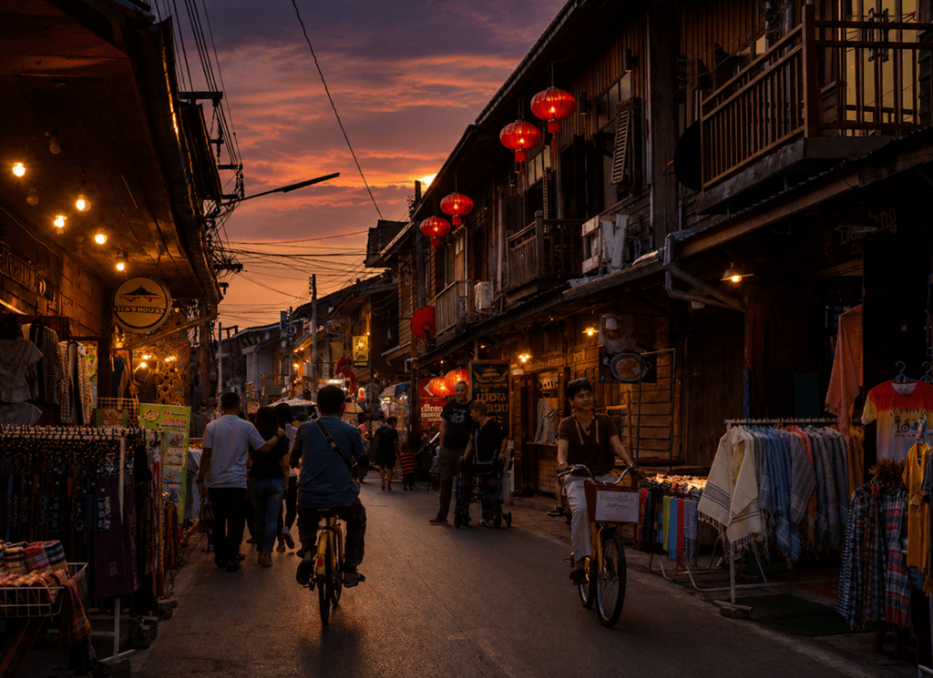 Chiang Khan Walking Street
