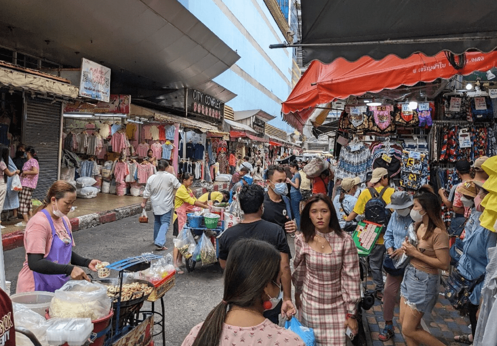 Mercado Pratunam